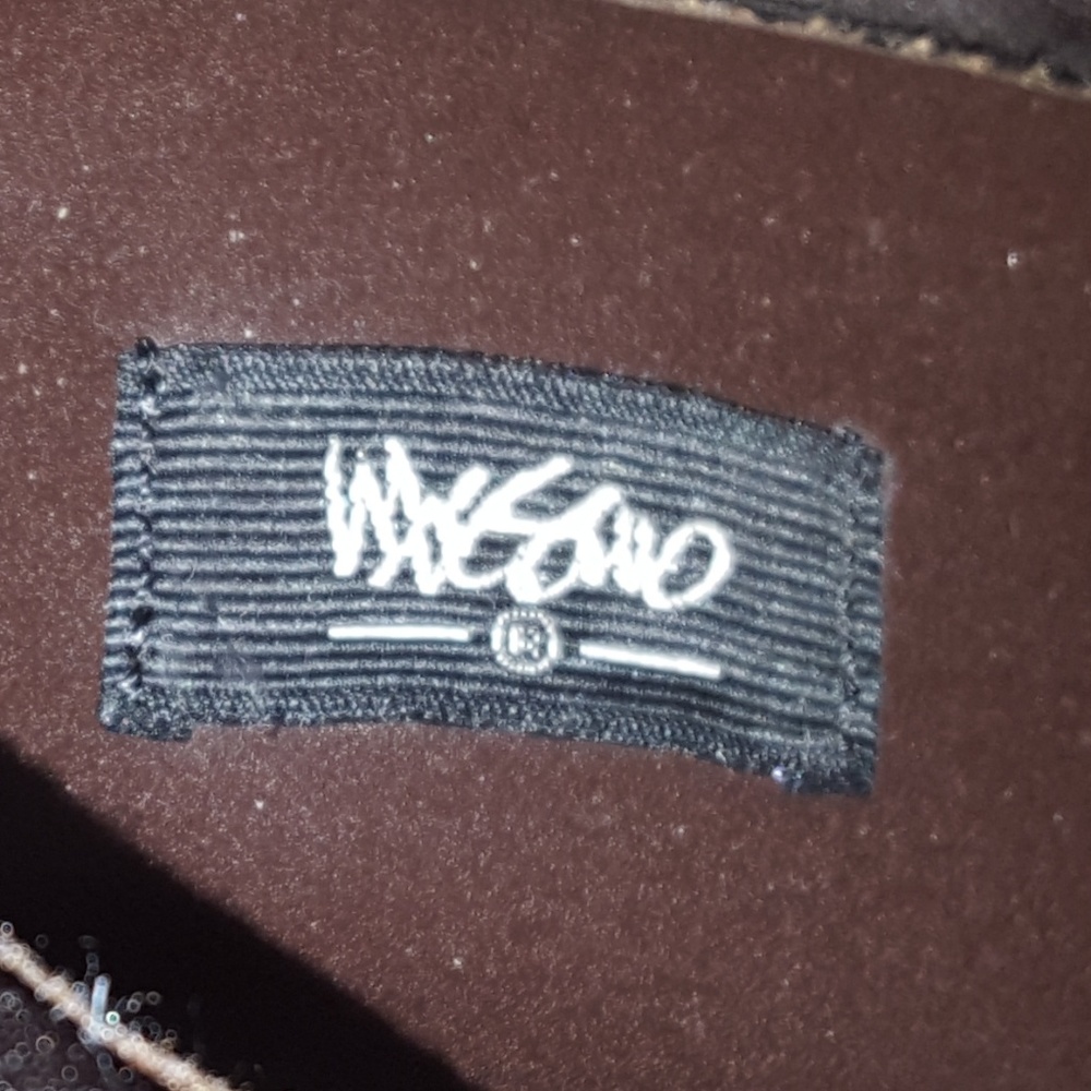 Boots - Picture 3 of 3